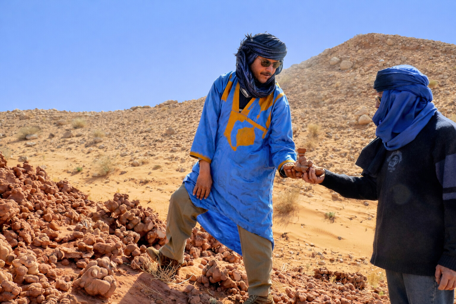 la colline aux roses des sables pendant une excursion en 4x4